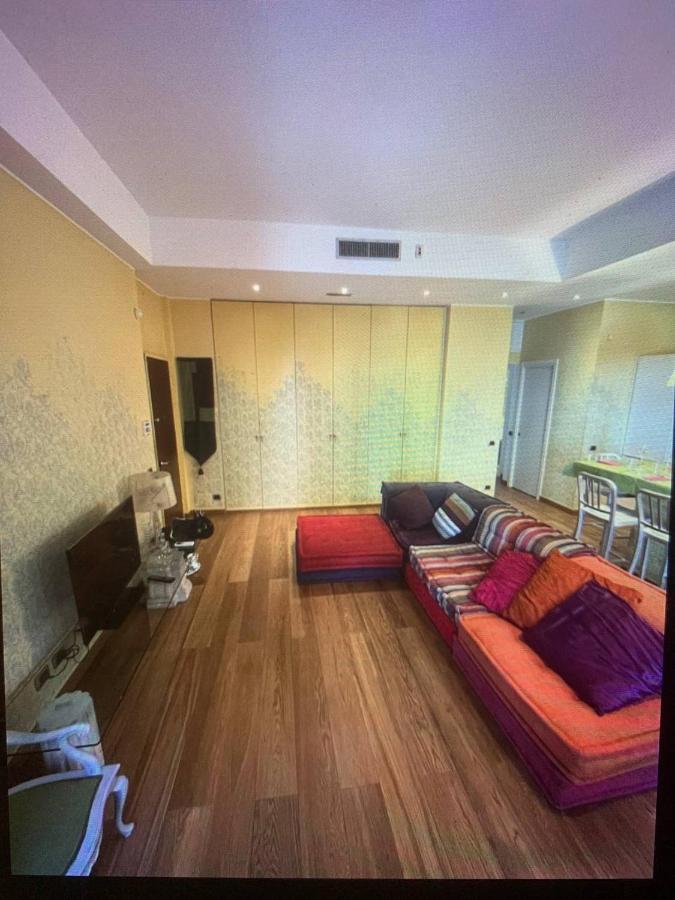 S.Ambrogio/Duomo •Jacuzzi • Luxury •Design Διαμέρισμα Μιλάνο Εξωτερικό φωτογραφία