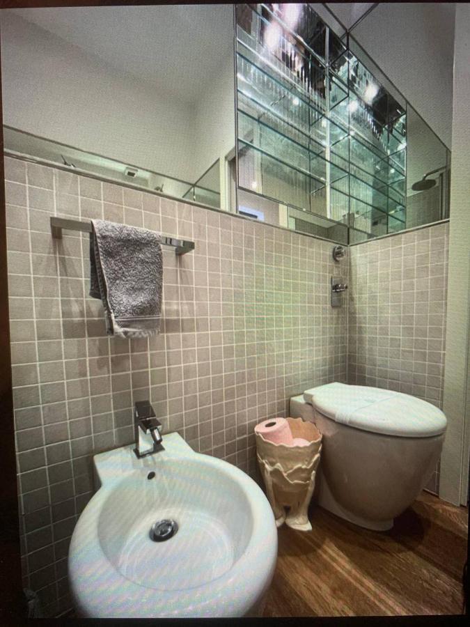 S.Ambrogio/Duomo •Jacuzzi • Luxury •Design Διαμέρισμα Μιλάνο Εξωτερικό φωτογραφία